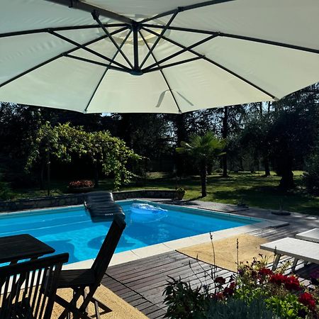 Apartment In Villa La Carruba Ривергаро Екстериор снимка