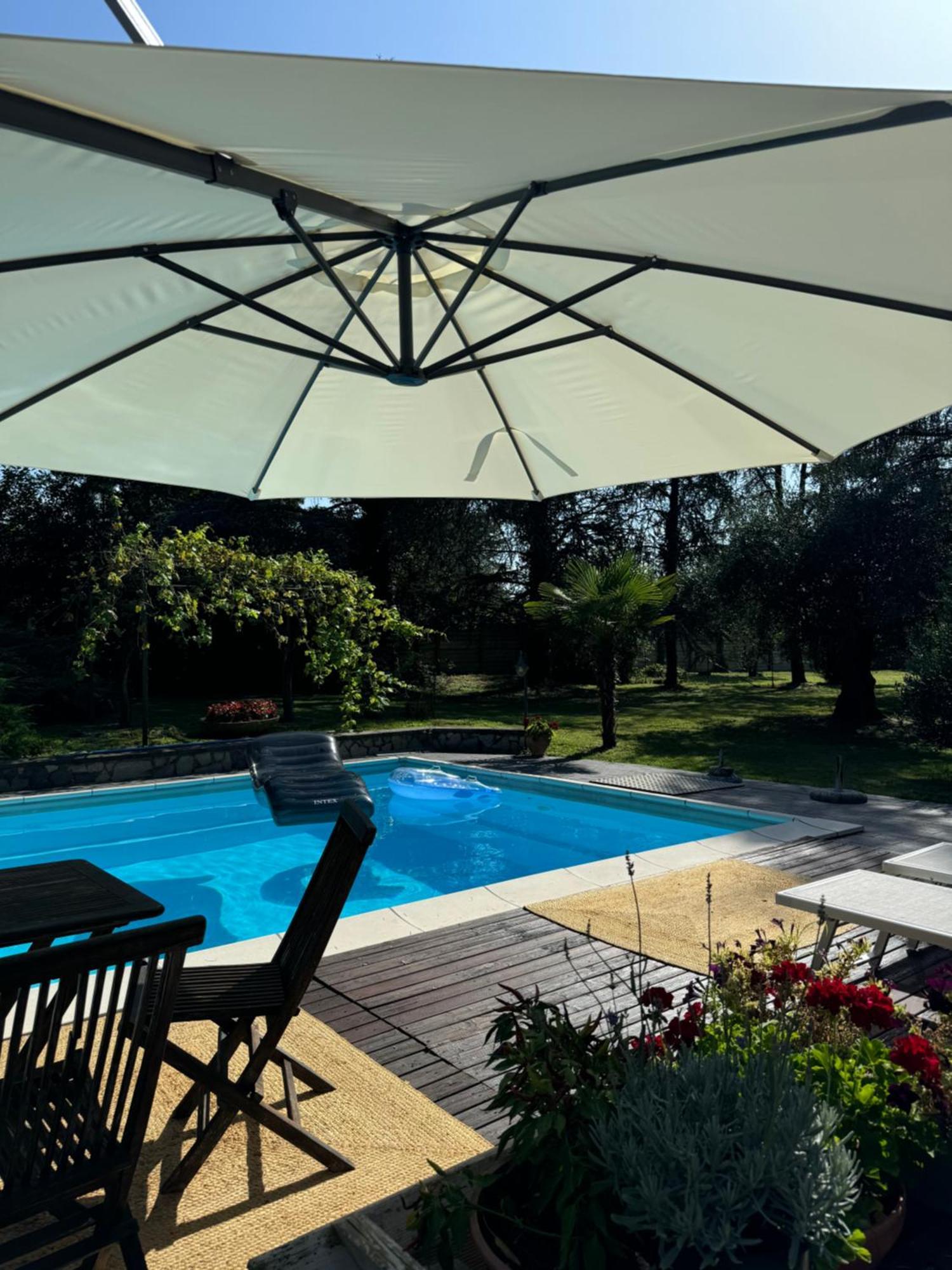 Apartment In Villa La Carruba Ривергаро Екстериор снимка